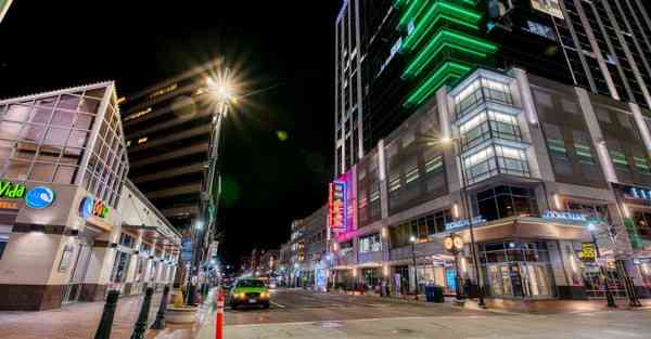 遨博智能机器人先行者