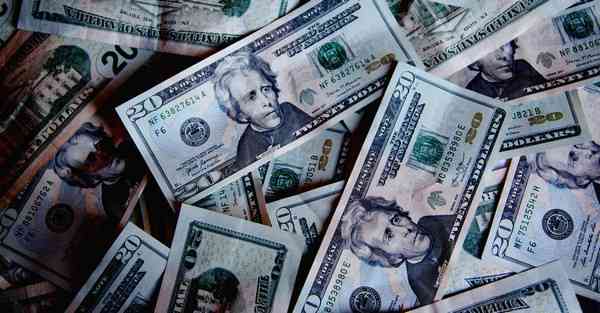 大数据包含设备数据的行业文章