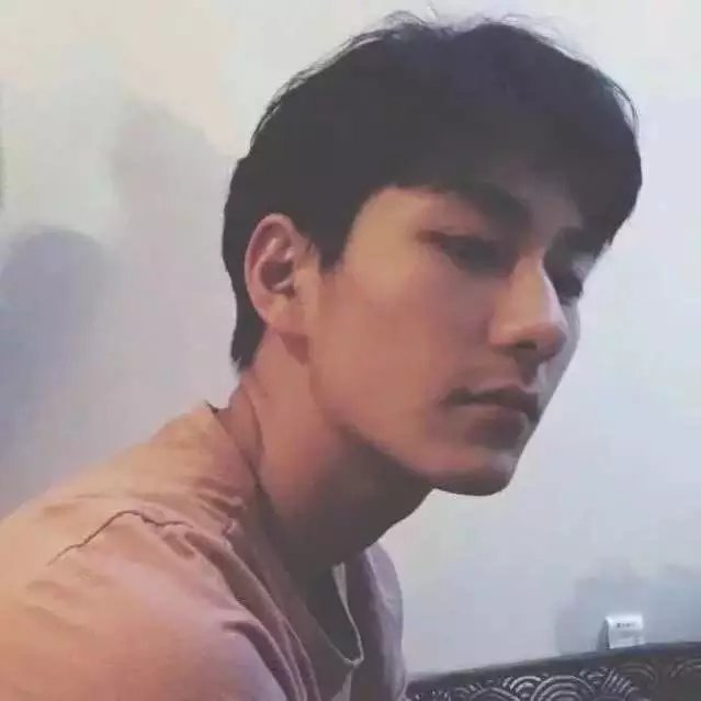 长孙绿珍鹏