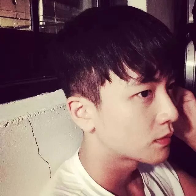 柏胜颖富
