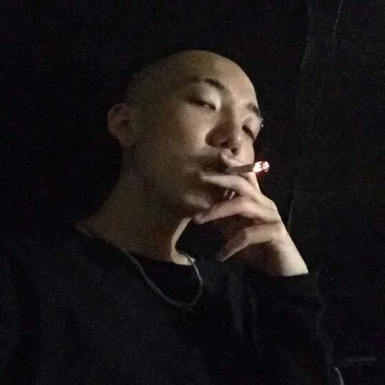 盛桦初琦